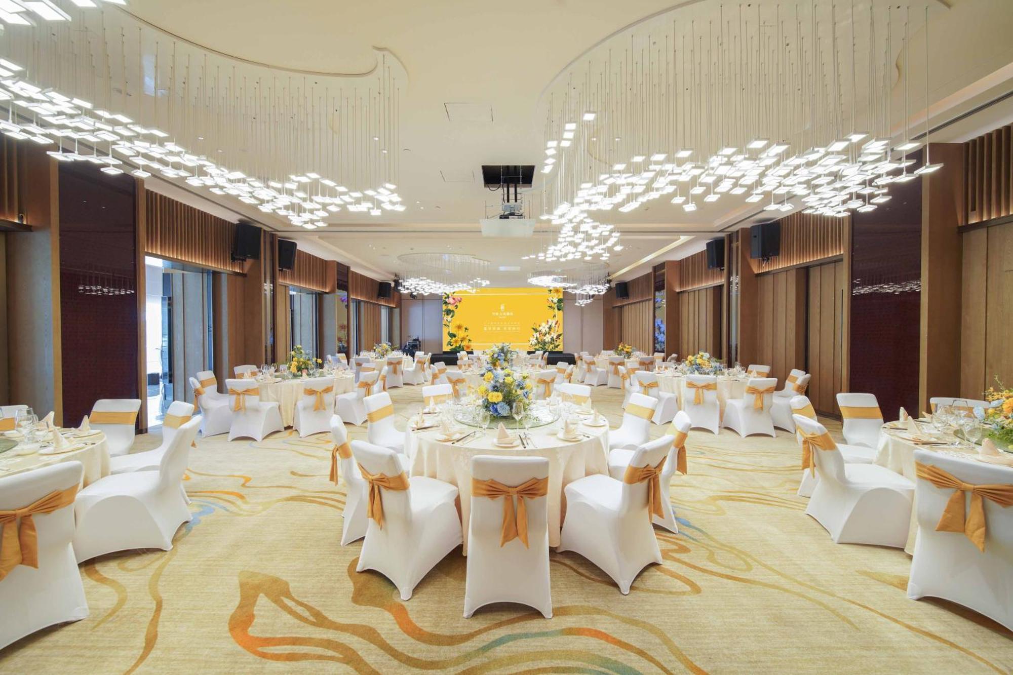 Imperial Traders Elong Hotel - Free Shuttle Bus To Canton Fair Complex & Overseas Buyer Registration Services 외부 사진